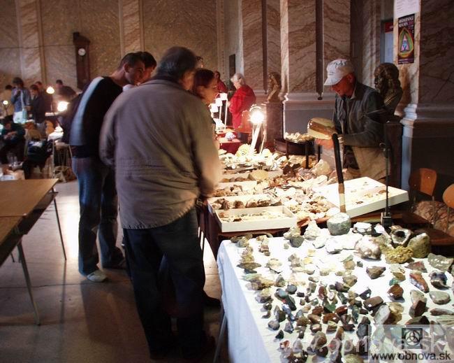 9-2003burza-mniral06