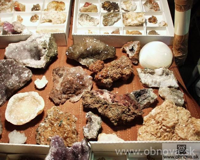 9-2003burza-mniral07