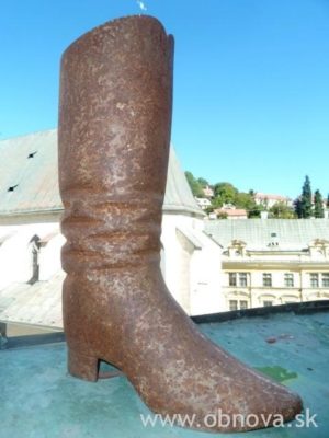zelezna_cizma